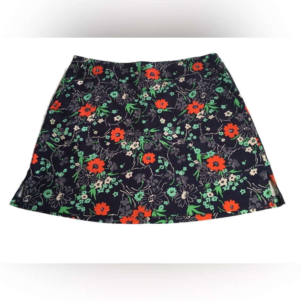 Lady Hagan Golf Skort- Black with Red and Green Floral